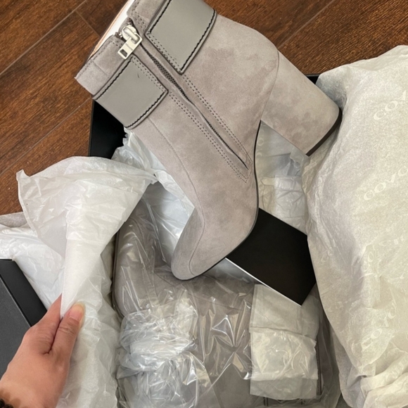 Coach 7.5 boots - Picture 2 of 5